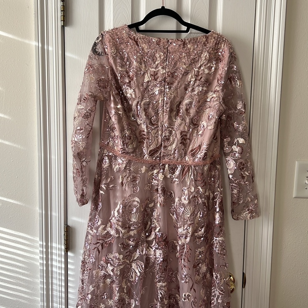 Mac Duggal Embellished V Neck Illusion Long Sleeve A Line Gown in Rose Size 12 - Picture 12 of 12
